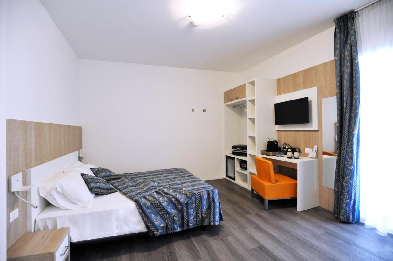 Hotel Marzia Holiday Queen Caorle Kültér fotó